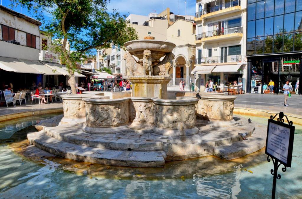 Chandakos 8 Design Apts Heraklion  ภายนอก รูปภาพ