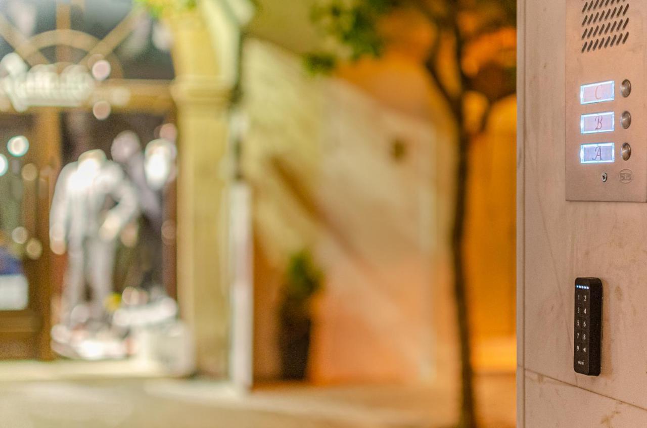 Chandakos 8 Design Apts Heraklion  ภายนอก รูปภาพ
